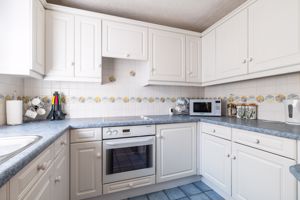 Kitchen- click for photo gallery